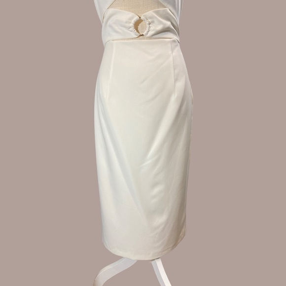 NWT Gianni Bini Cutout White Spaghetti Strap Dress - Picture 7 of 15